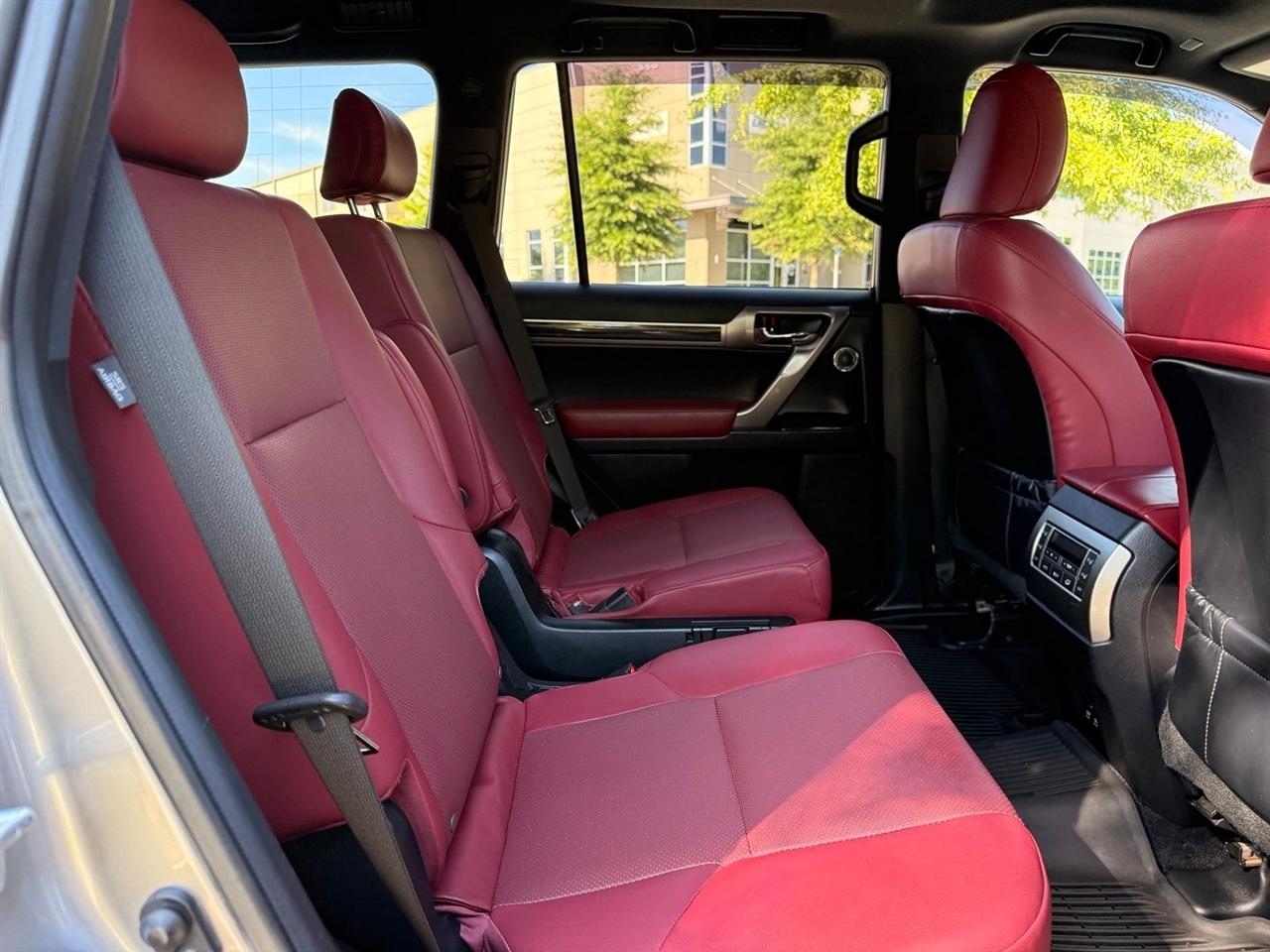 Lexus GX  2021