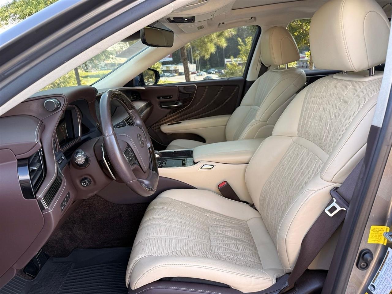 Lexus LS  2018