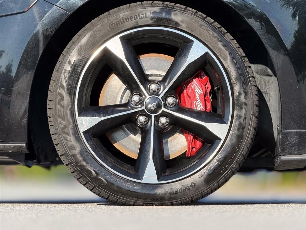 Ford Mustang  2018