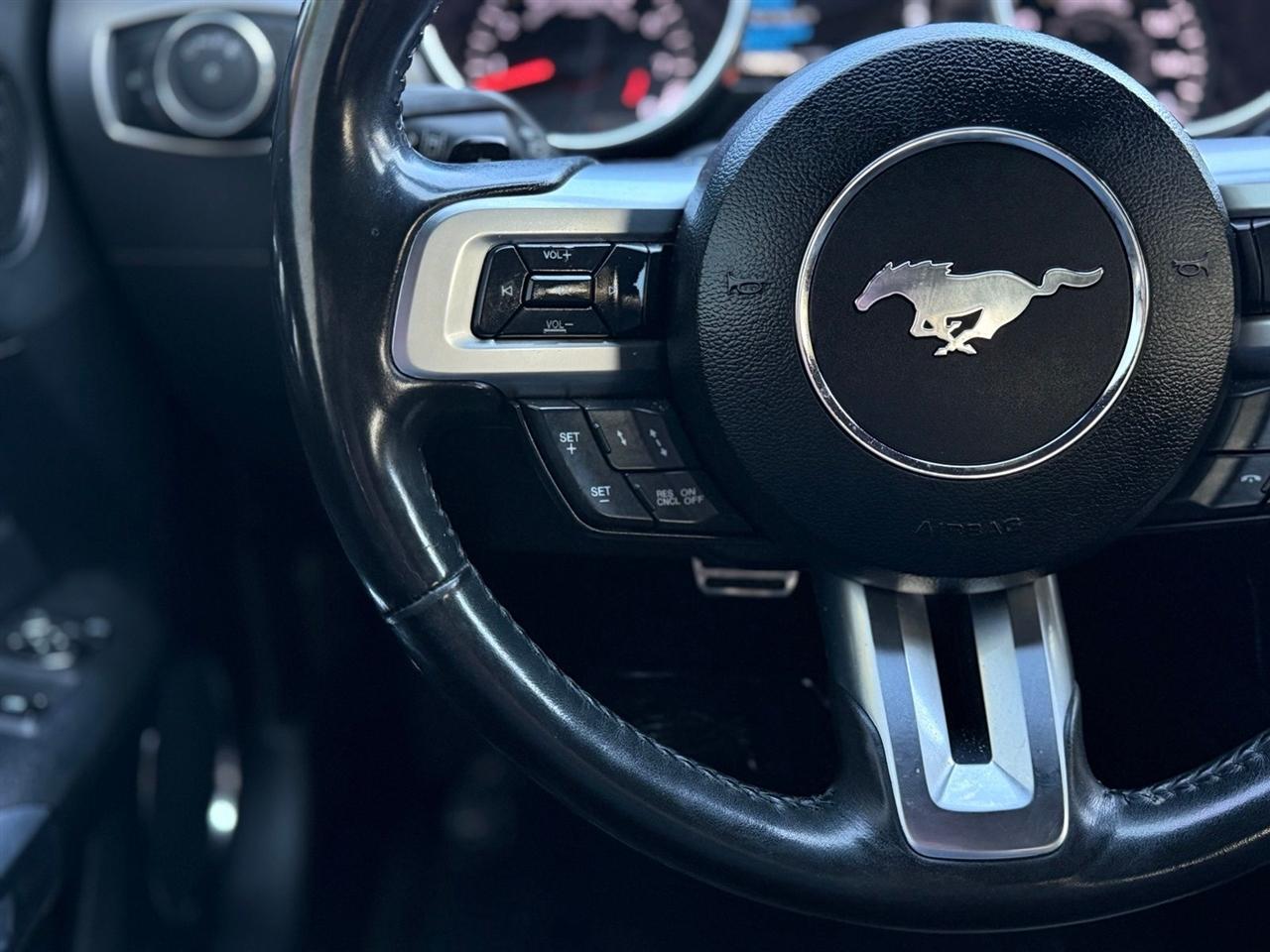 Ford Mustang  2018