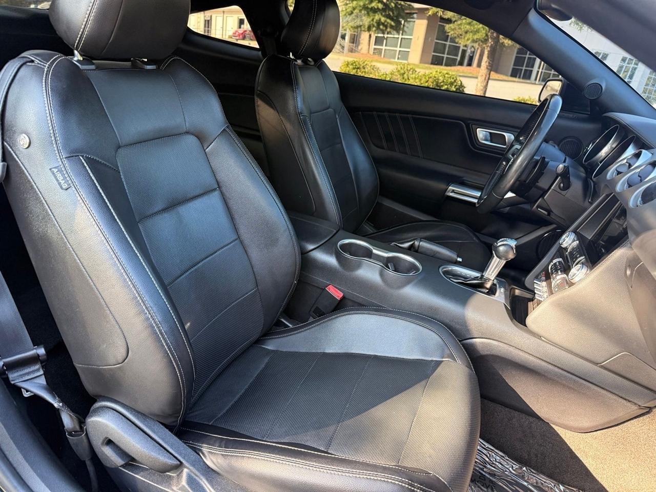 Ford Mustang  2018