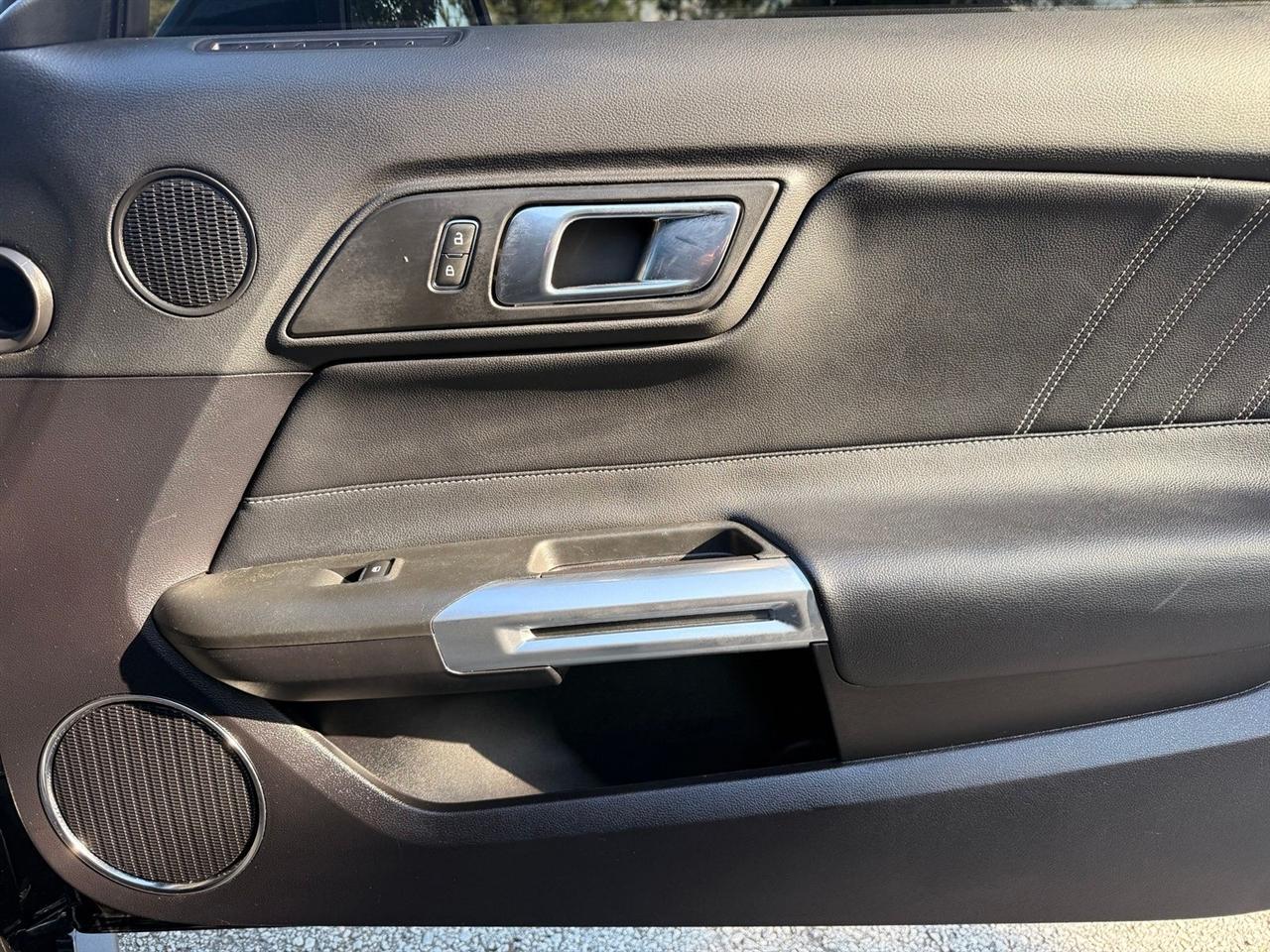 Ford Mustang  2018