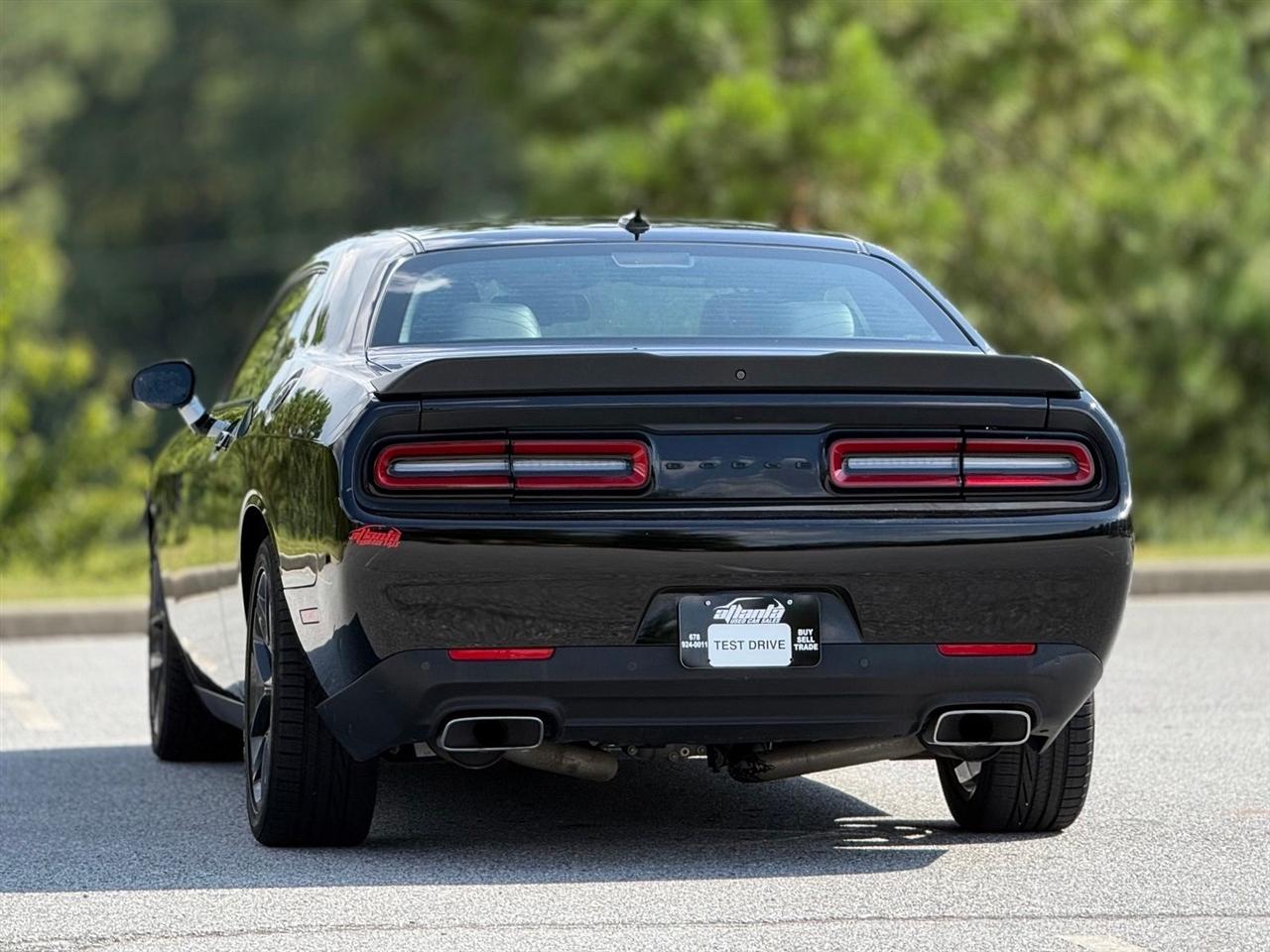 Dodge Challenger  2021