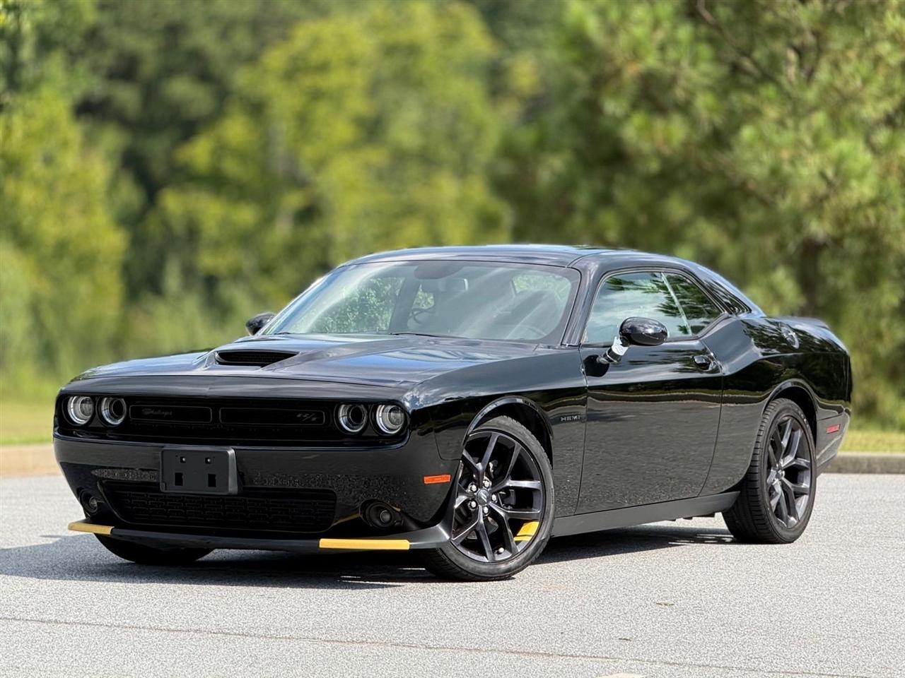 Dodge Challenger  2021