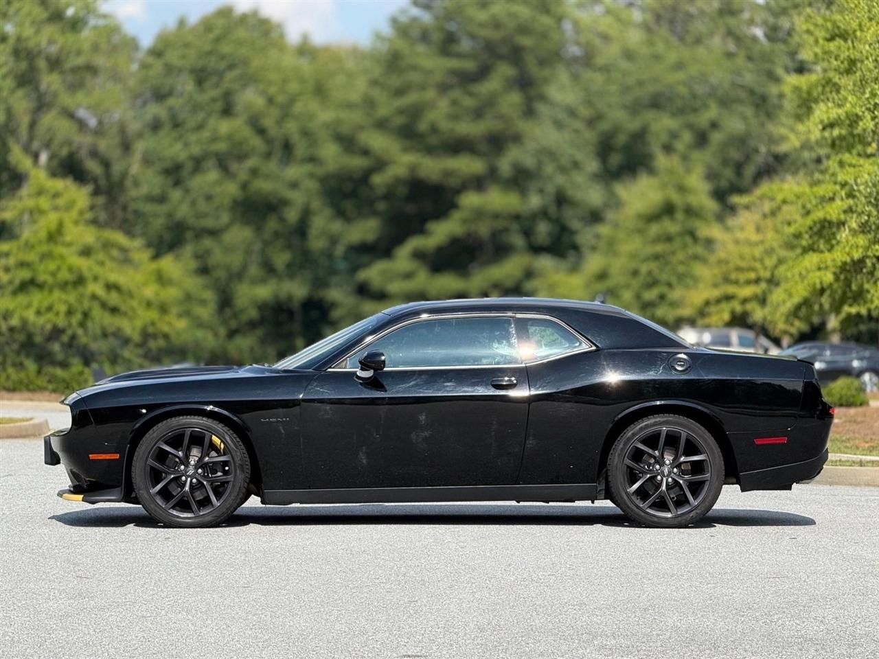 Dodge Challenger  2021