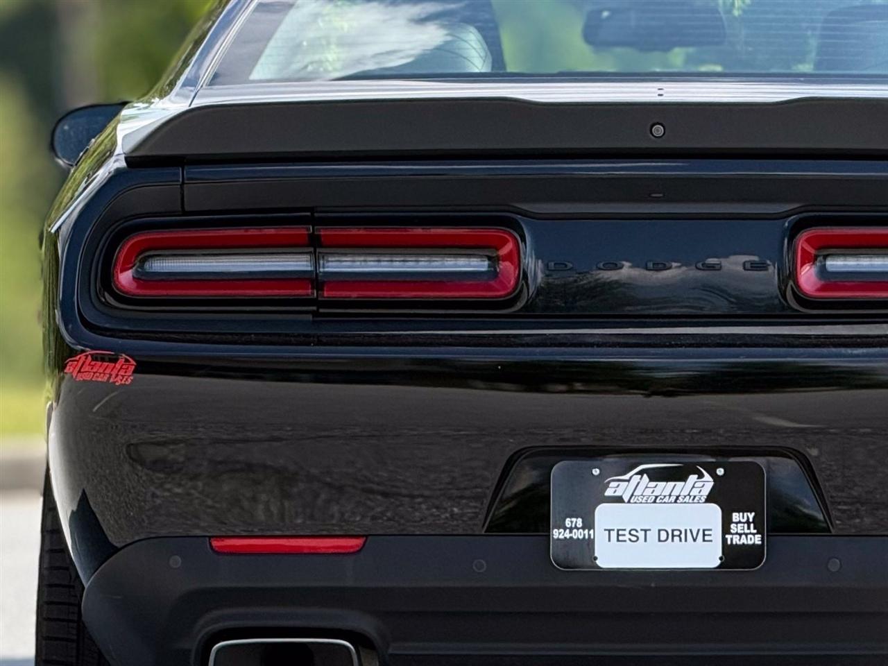 Dodge Challenger  2021