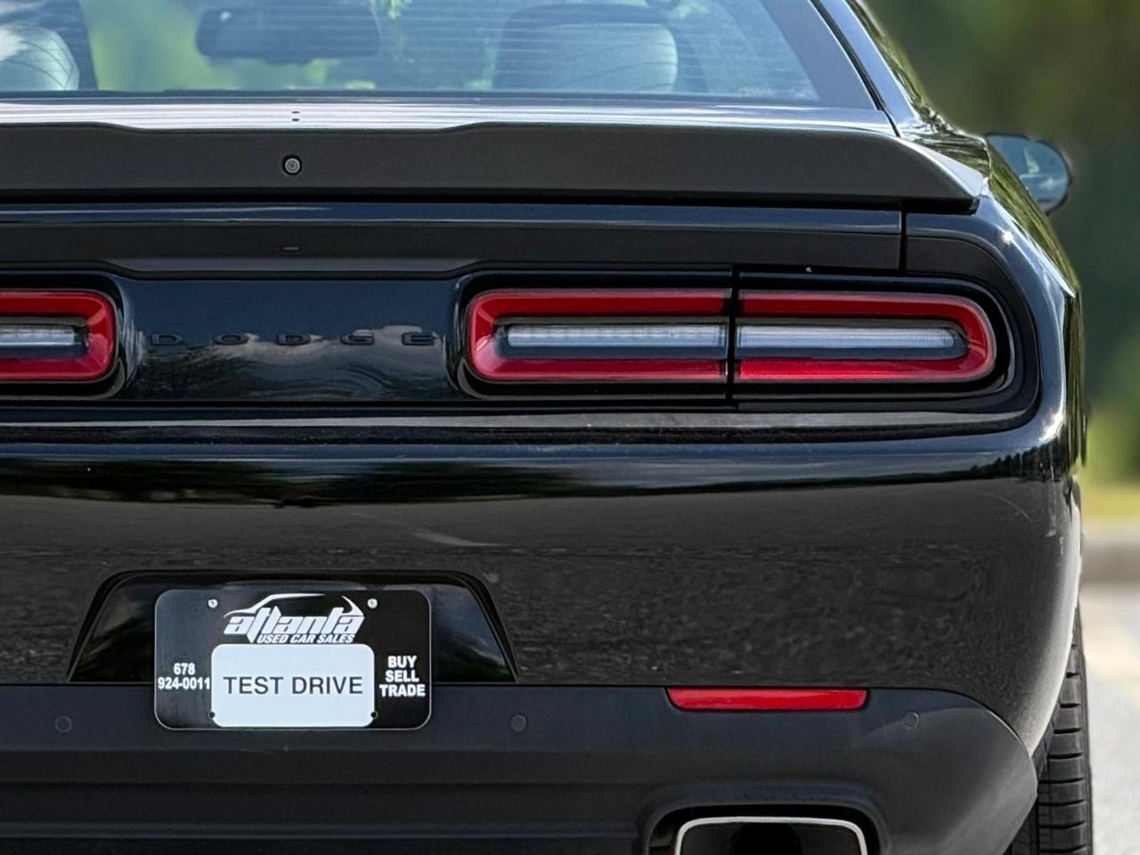 Dodge Challenger  2021