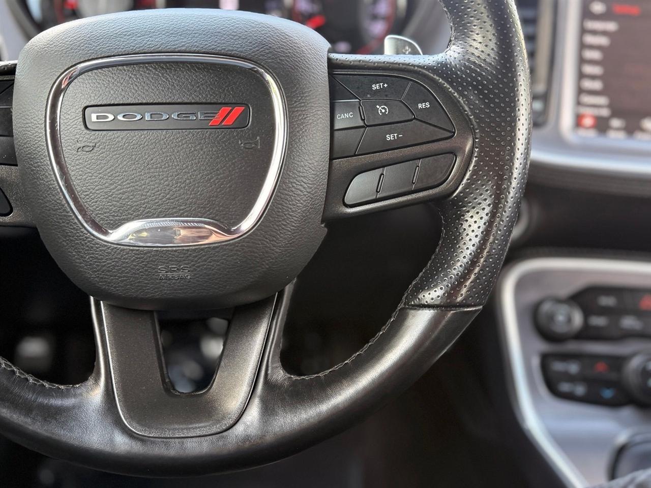 Dodge Challenger  2021