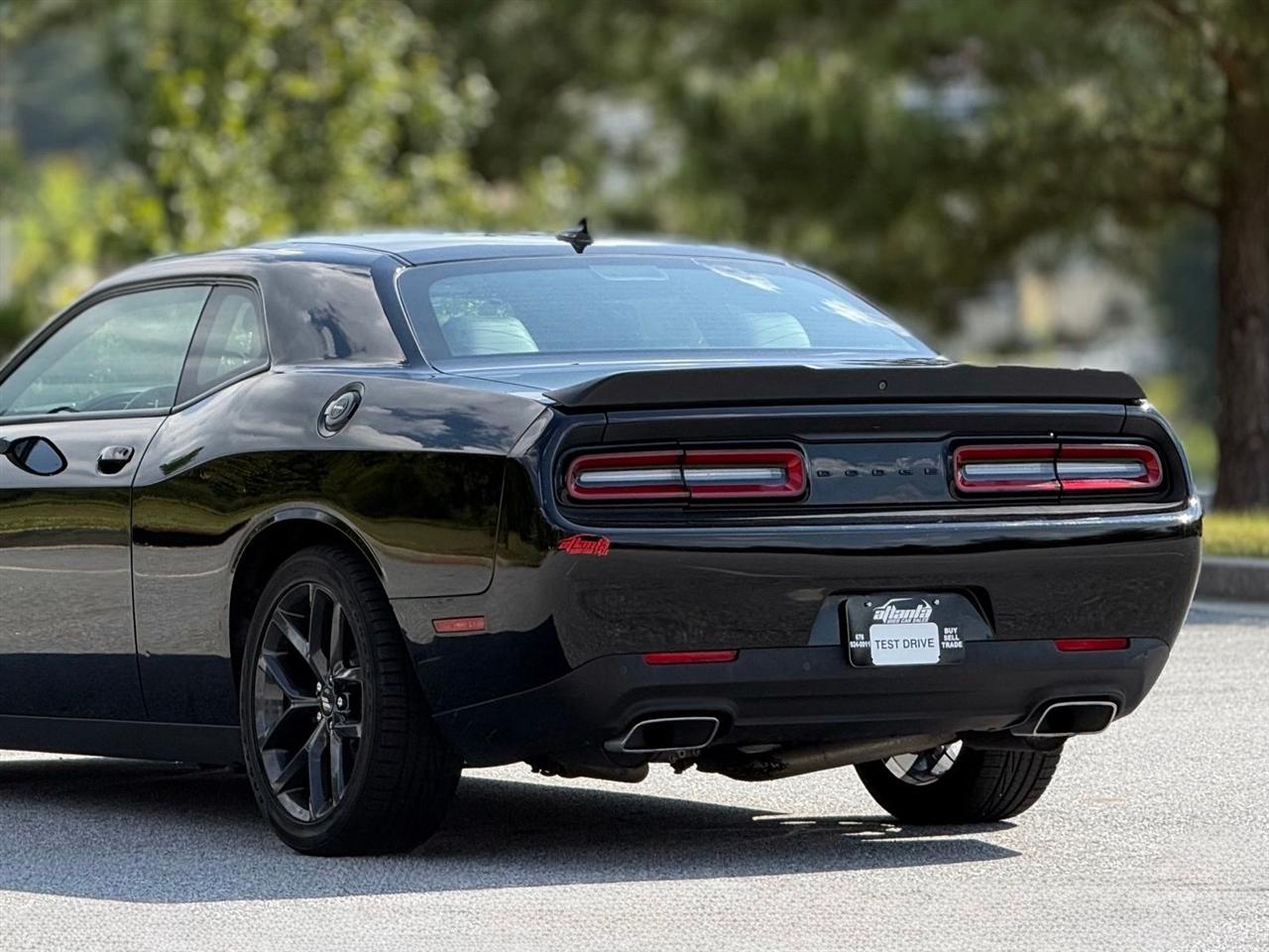 Dodge Challenger  2021