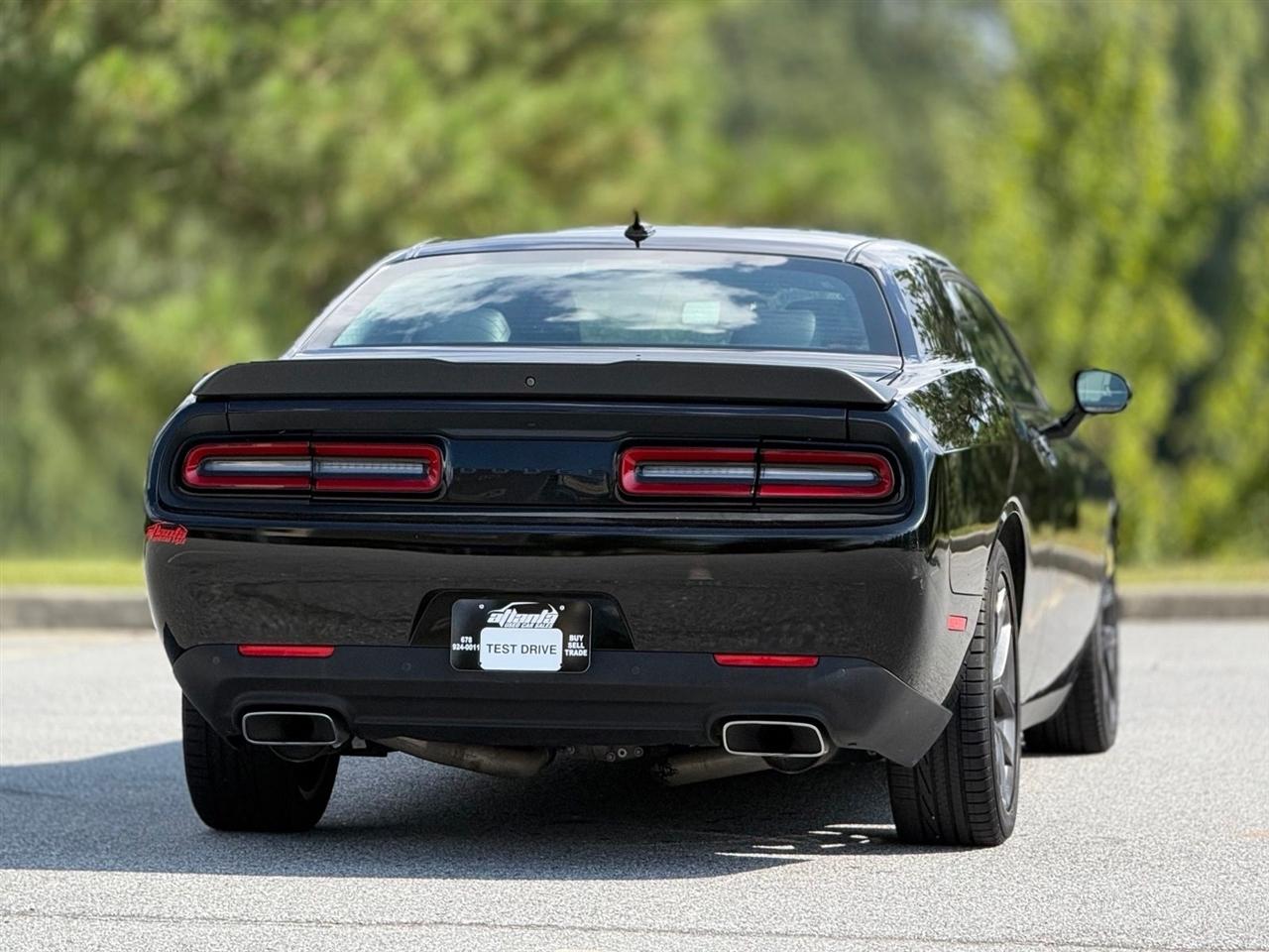 Dodge Challenger  2021