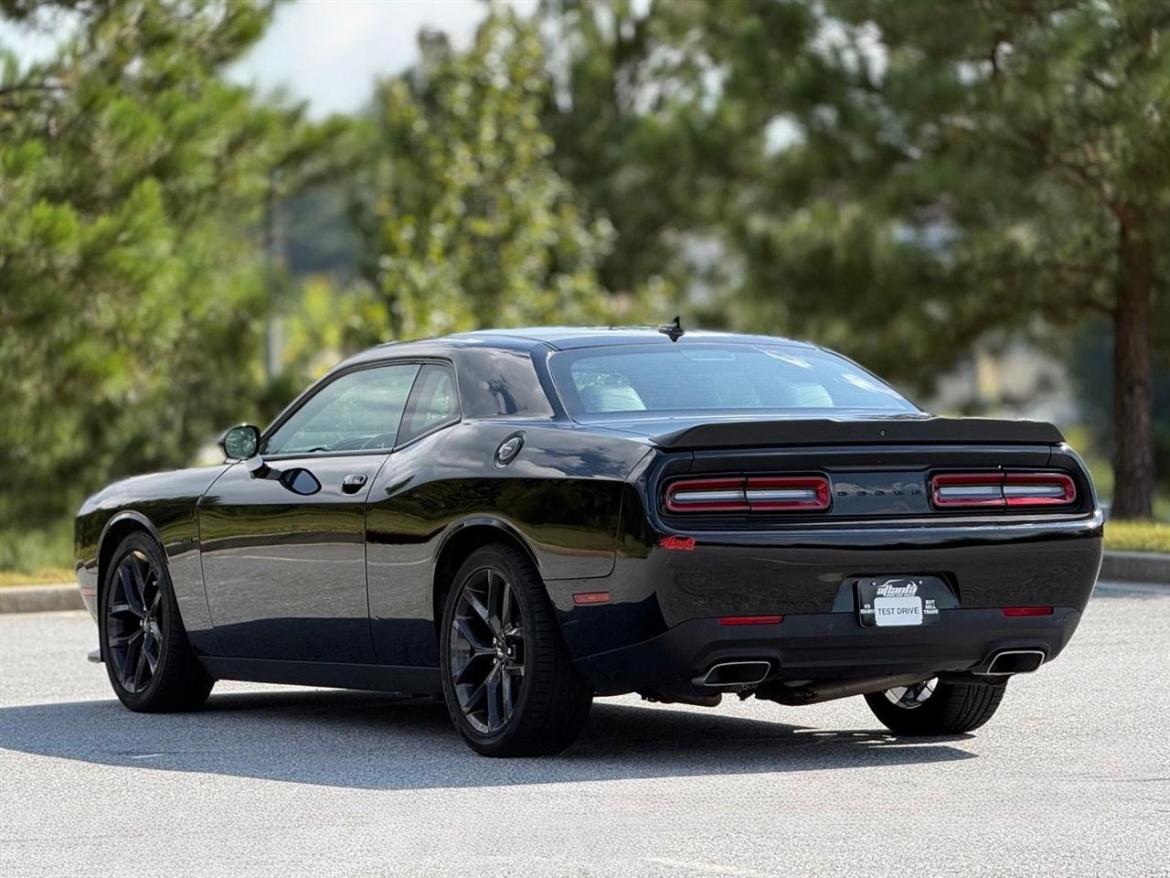 Dodge Challenger  2021