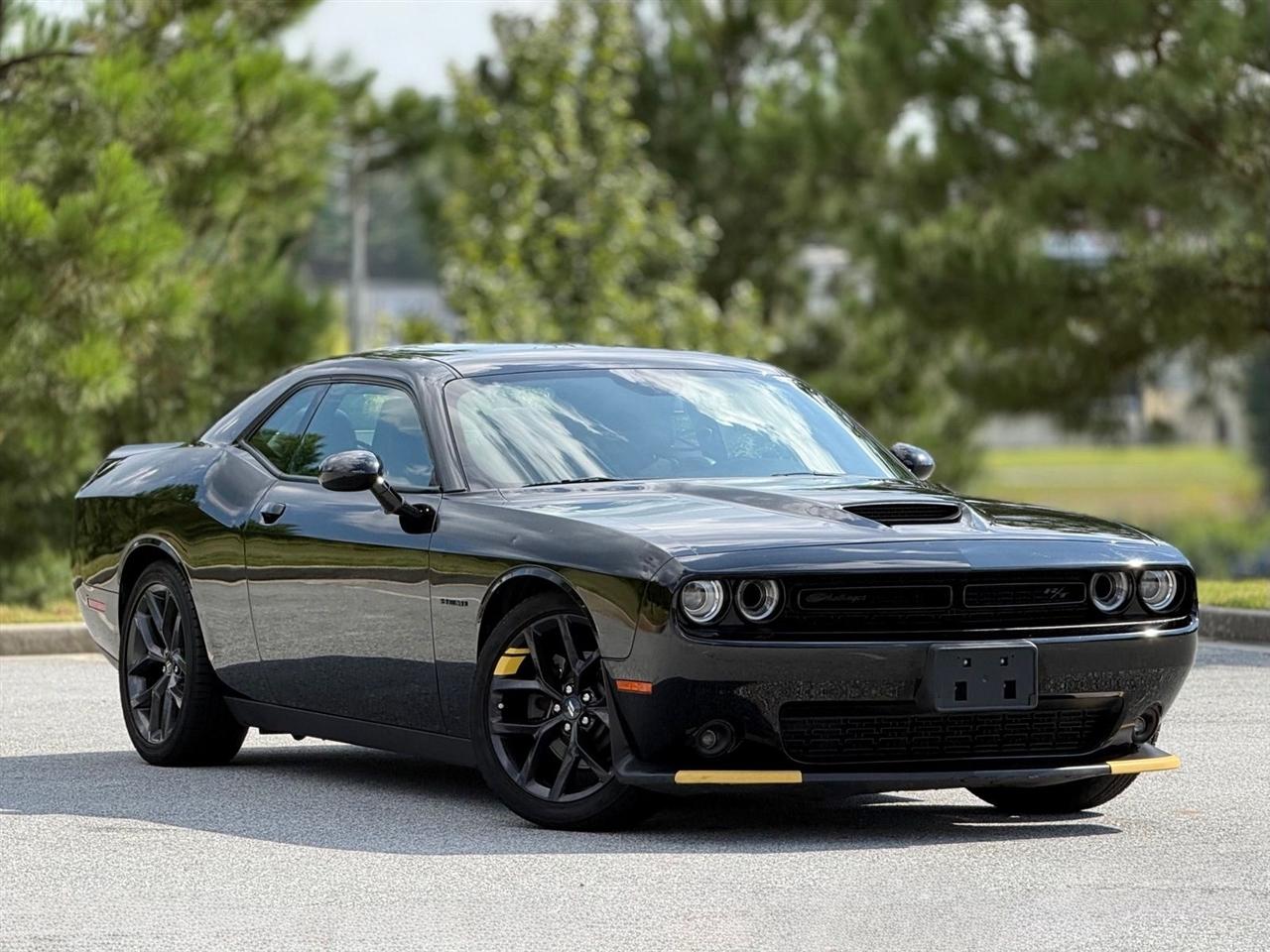 Dodge Challenger  2021