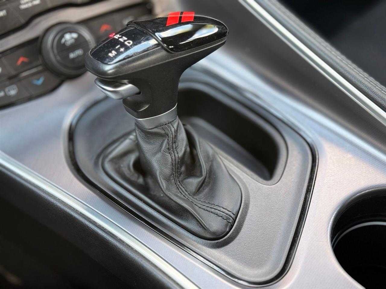 Dodge Challenger  2021