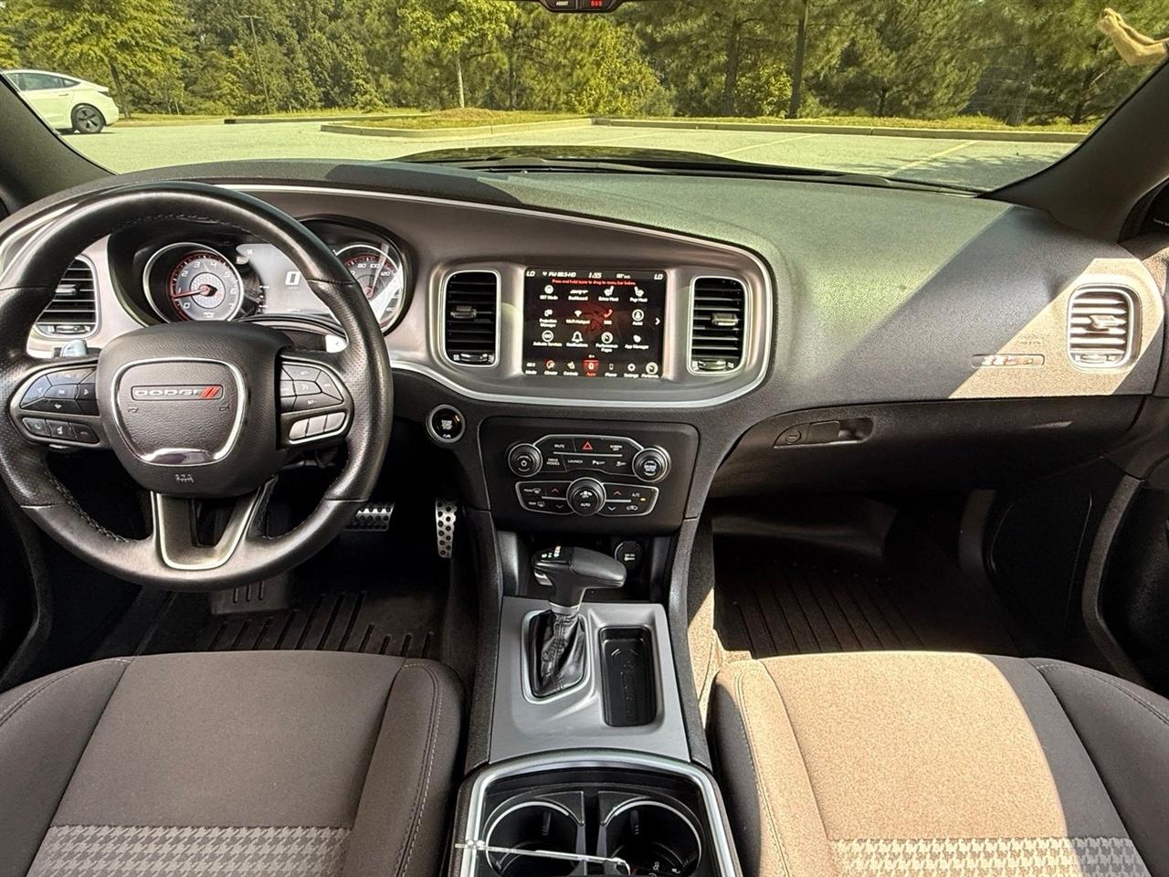Dodge Charger  2022