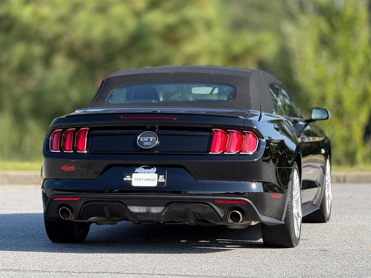 Ford Mustang photo 7