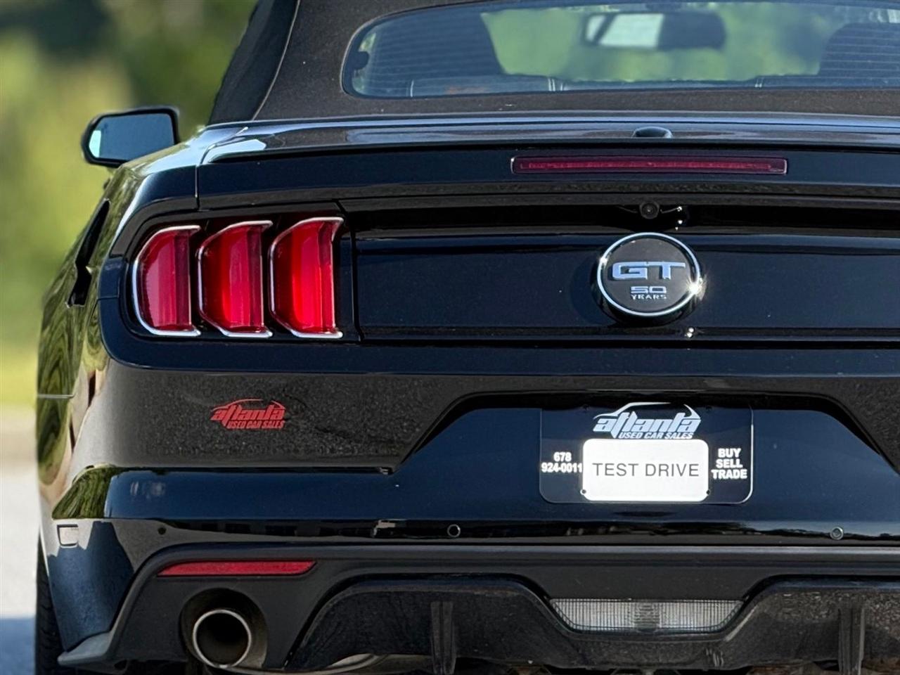 Ford Mustang photo 16