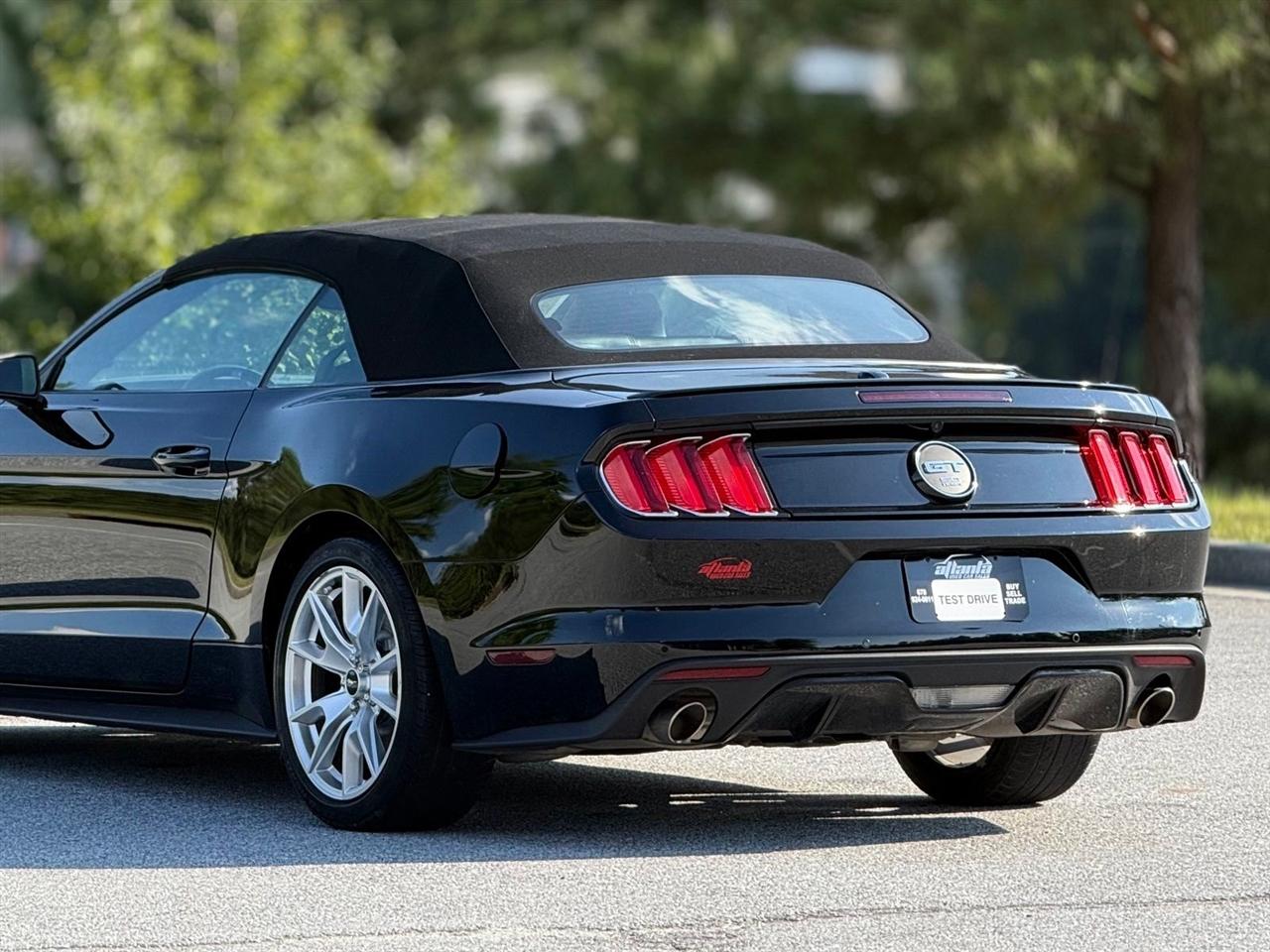 Ford Mustang photo 43