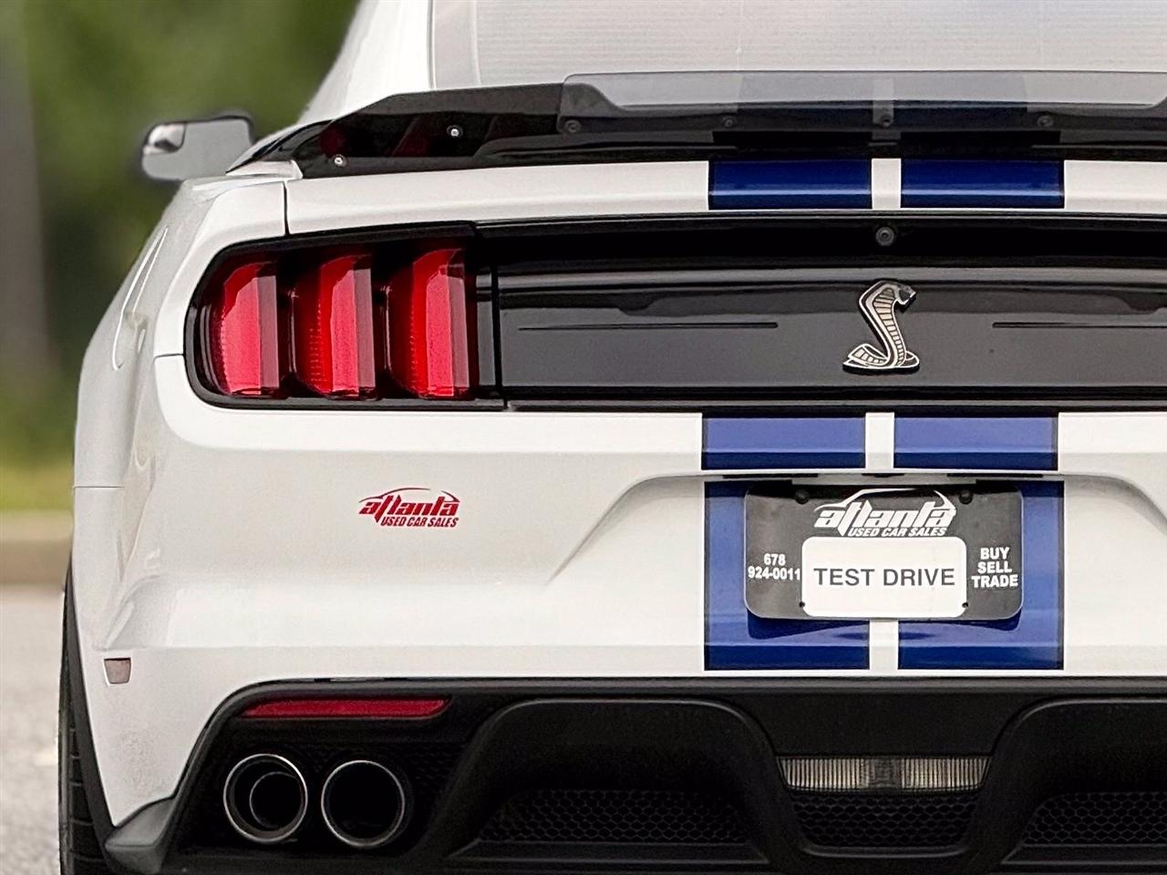 Ford Mustang photo 16