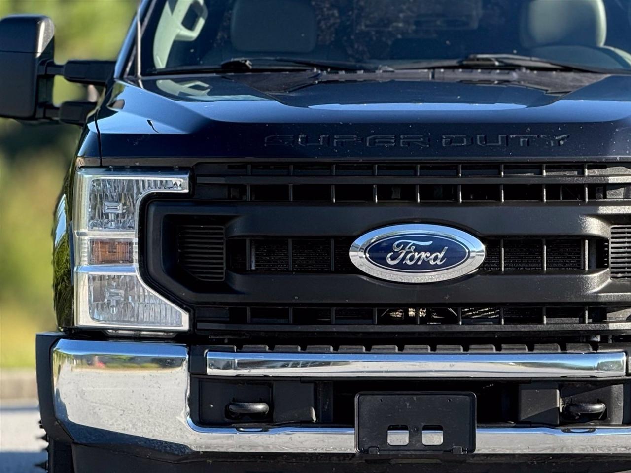 Ford F-350 photo 14