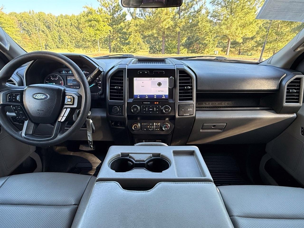 Ford F-350 photo 23