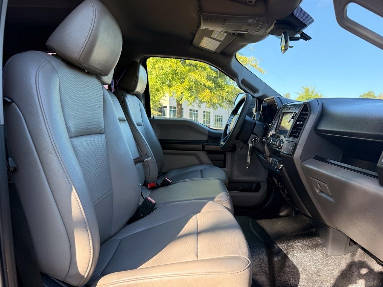 Ford F-350 photo 33