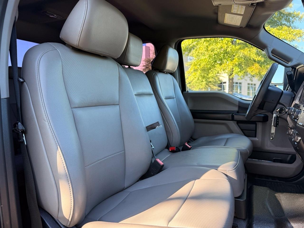 Ford F-350 photo 35