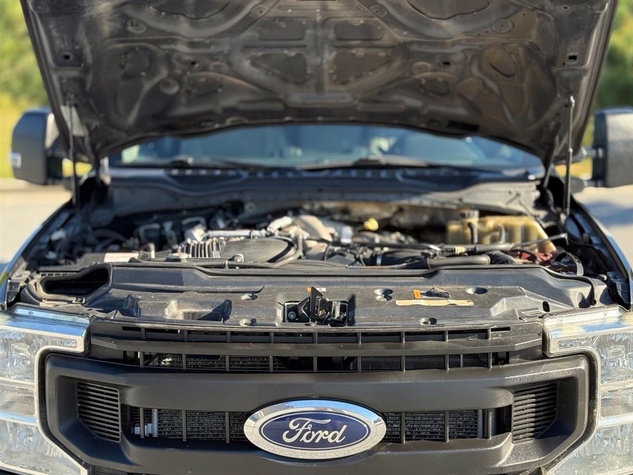 Ford F-350 photo 47