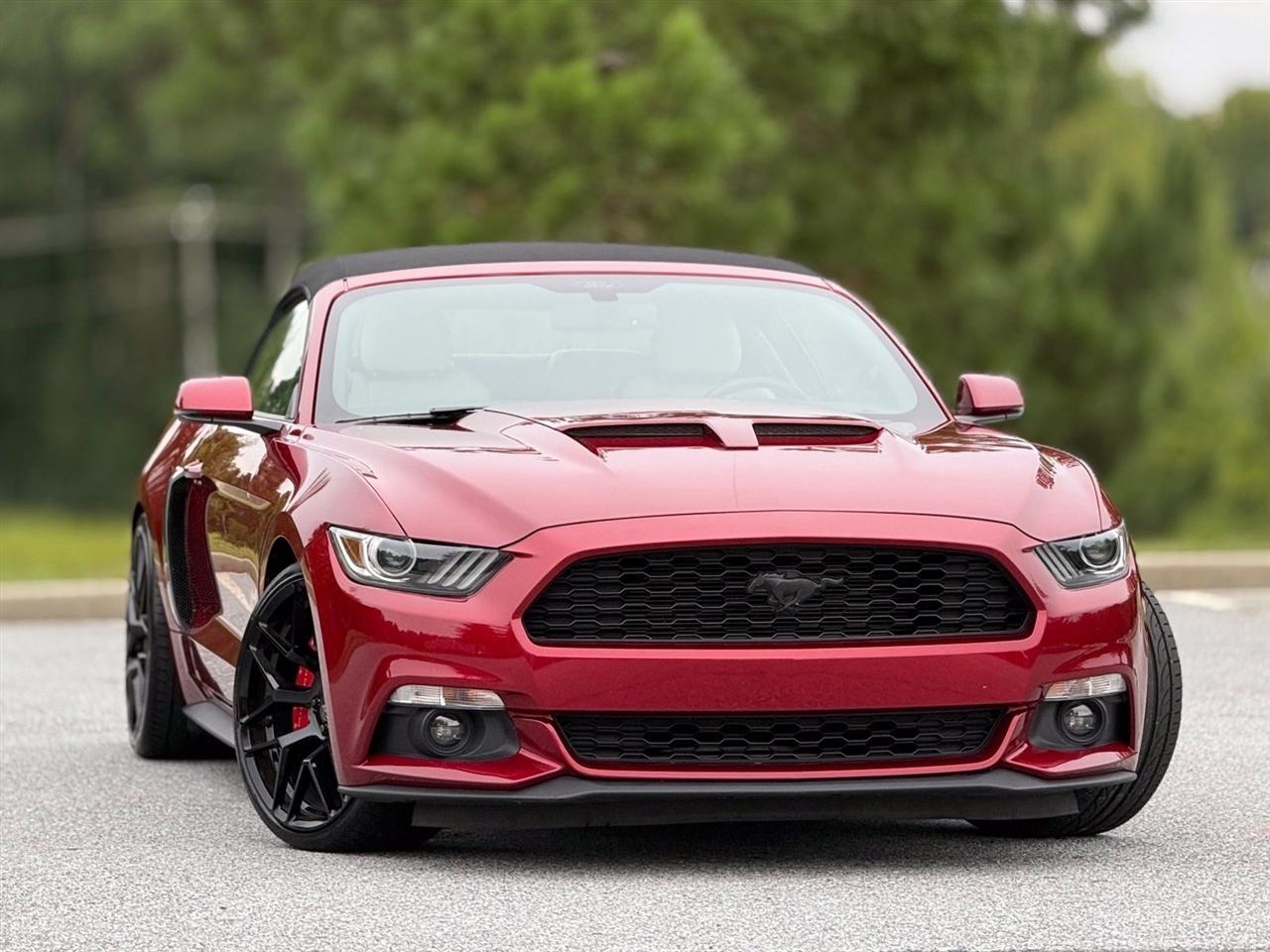 Ford Mustang photo 4