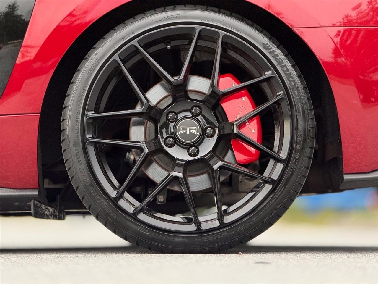 Ford Mustang photo 19