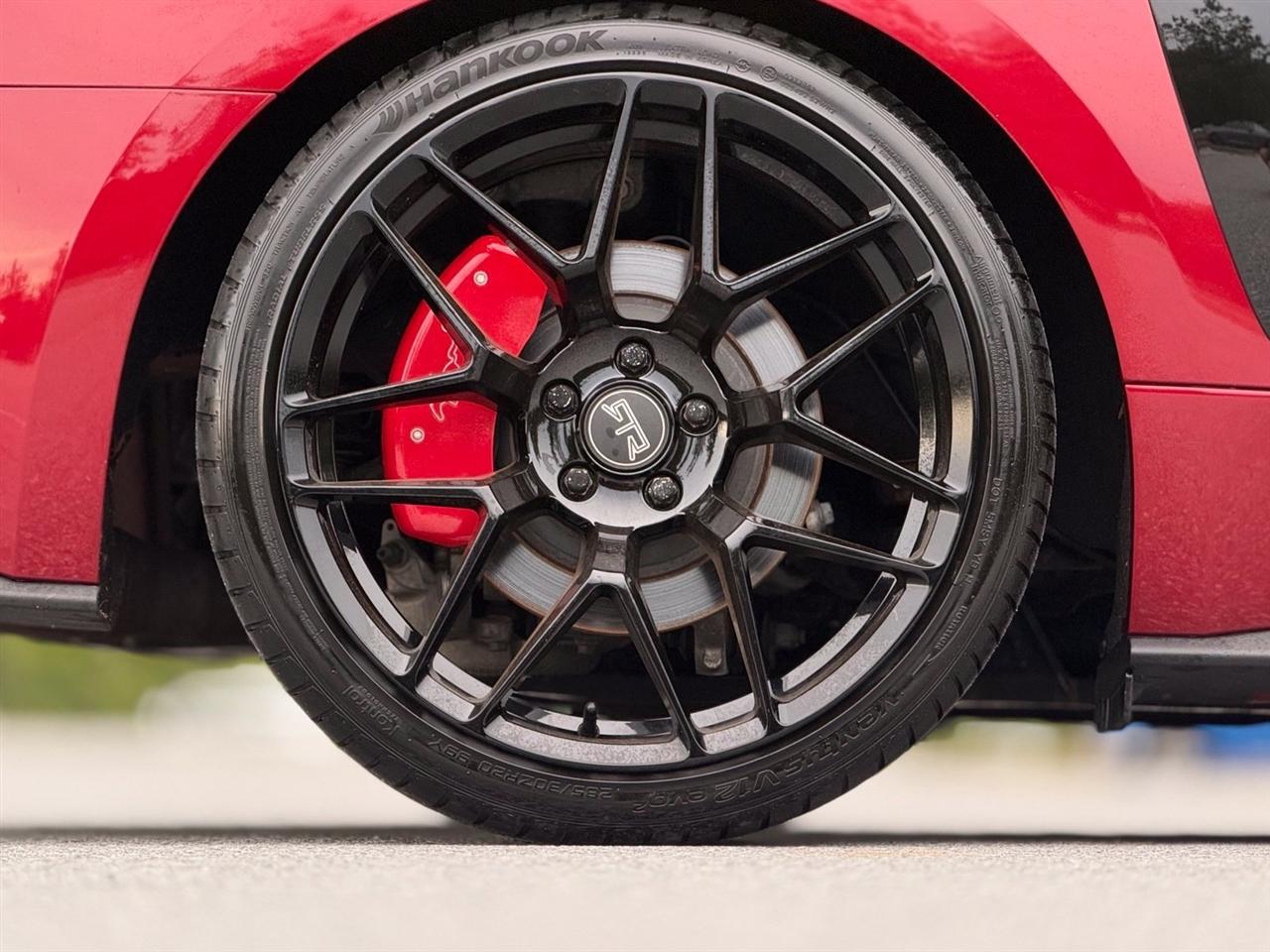 Ford Mustang photo 20