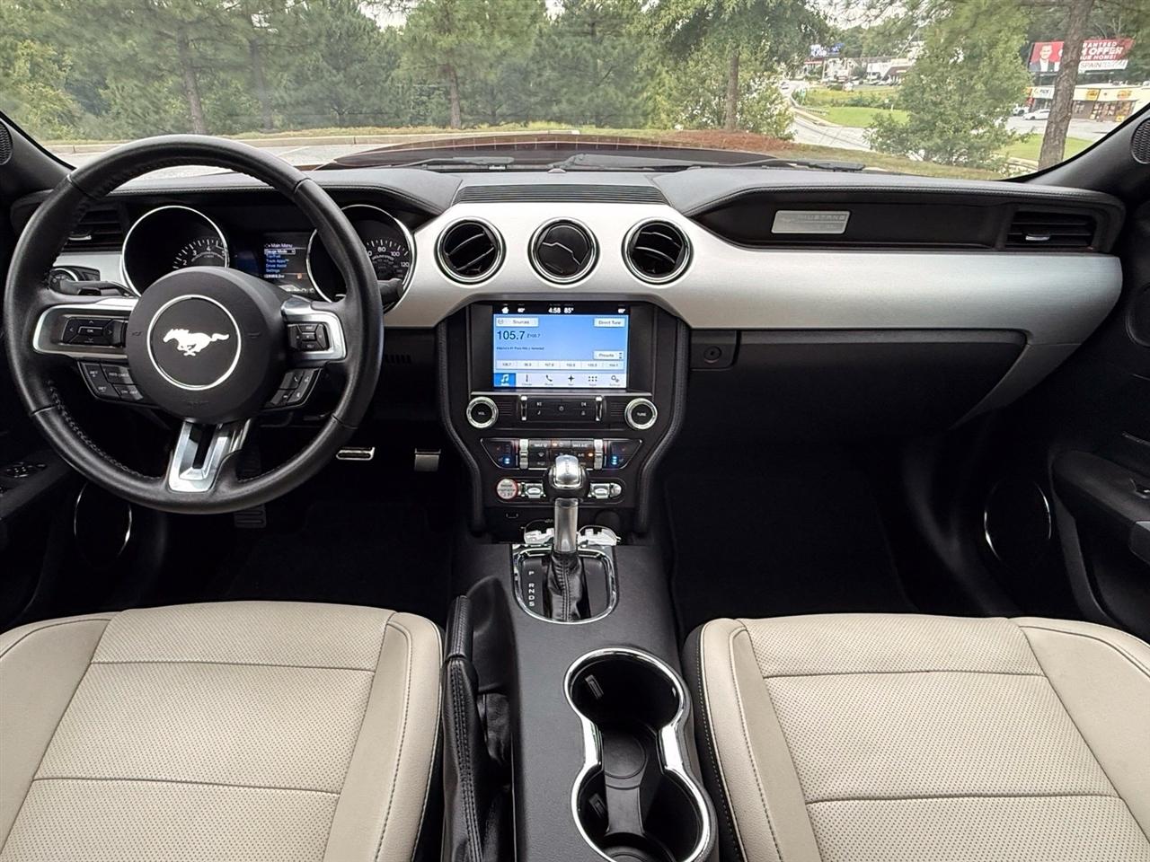 Ford Mustang photo 23