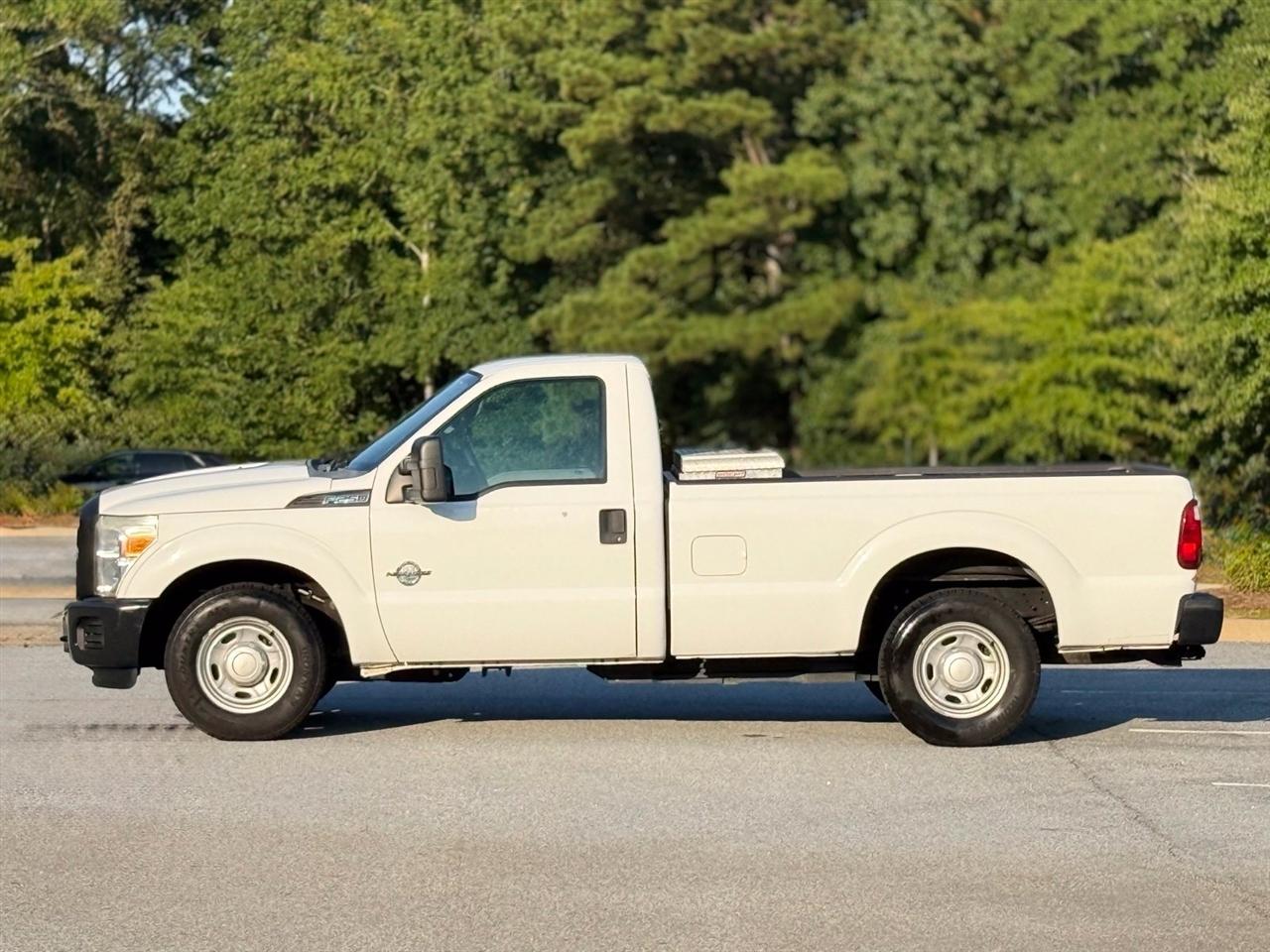 Ford F-250 photo 9