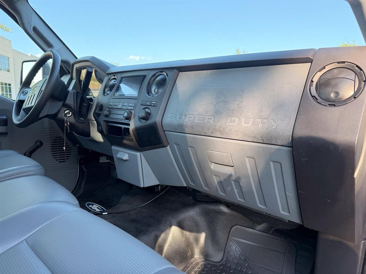 Ford F-250 photo 23