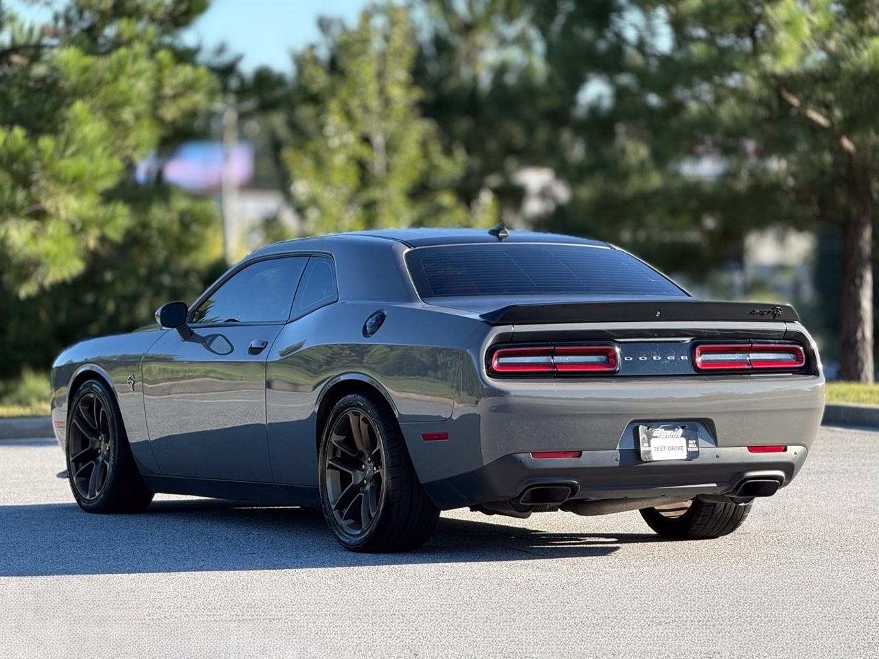 Dodge Challenger  2023