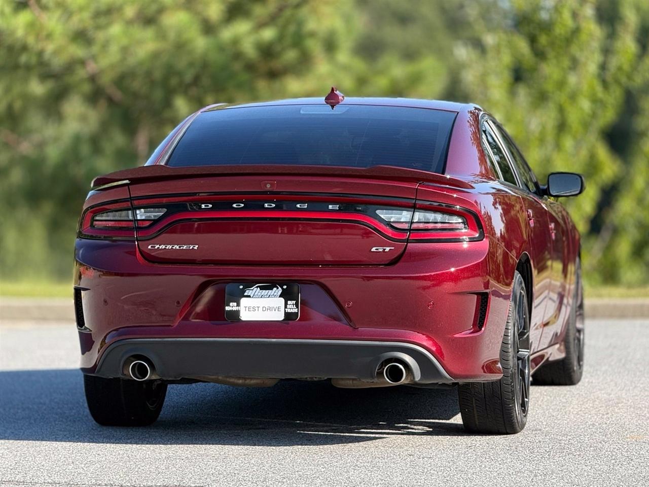Dodge Charger photo 7