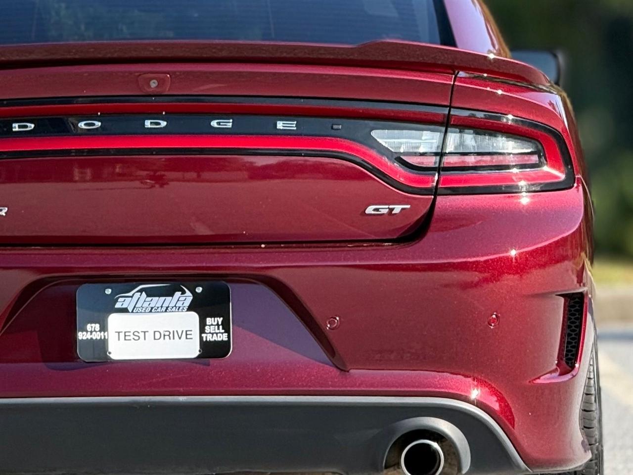 Dodge Charger photo 17