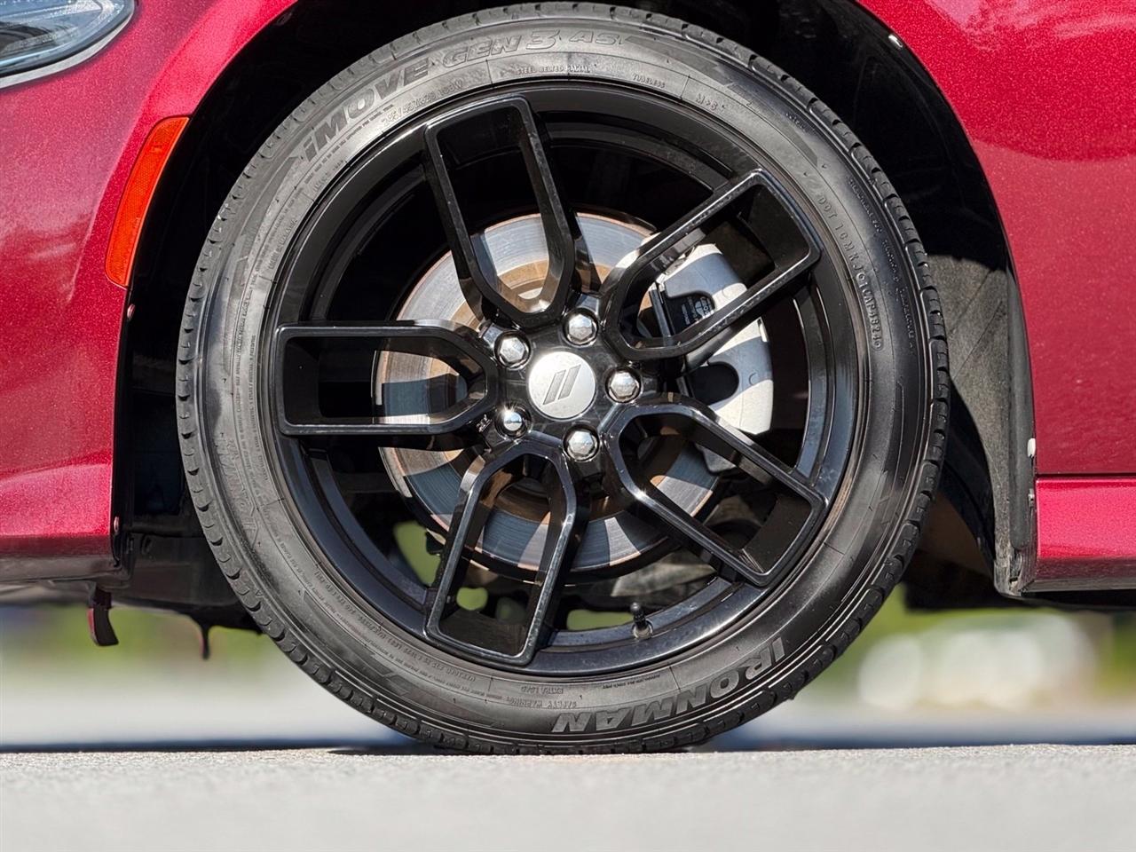 Dodge Charger photo 20