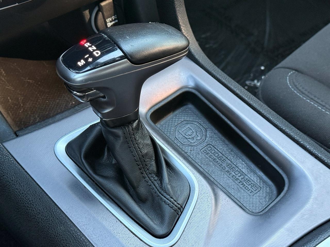 Dodge Charger photo 32