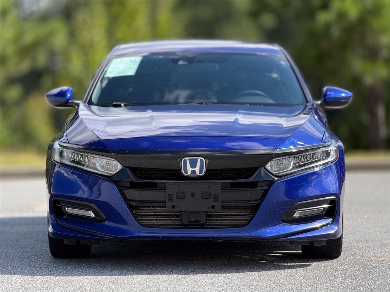 Honda Accord photo 2