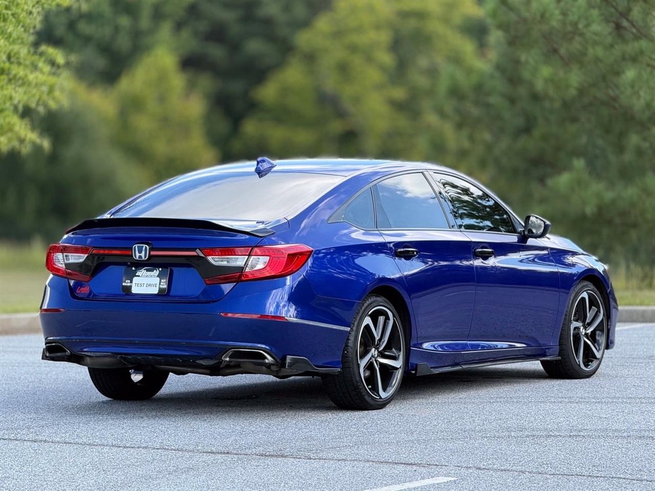 Honda Accord photo 10