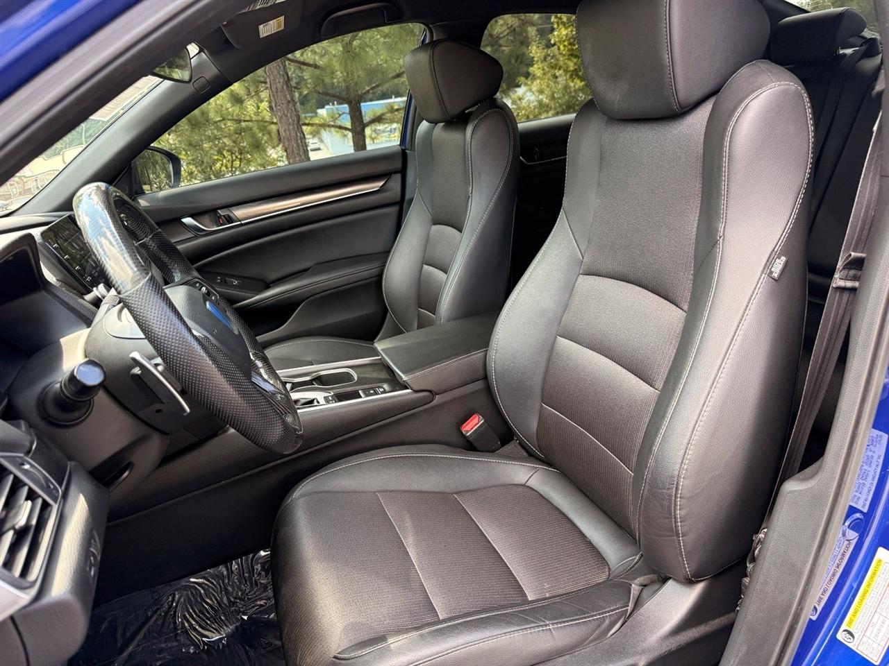 Honda Accord photo 32