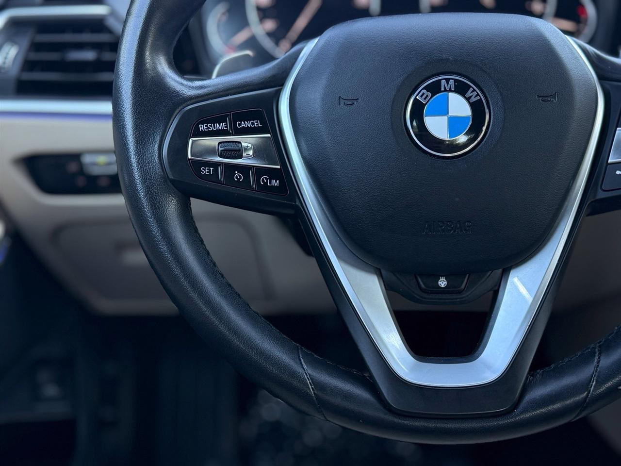 BMW 3 Series  2020