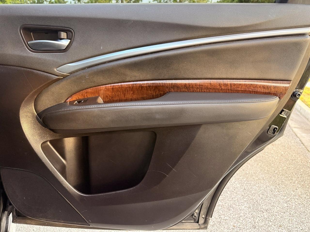 Acura MDX  2018