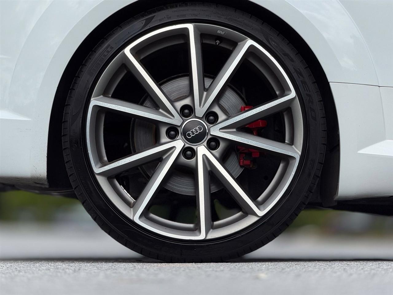 Audi TTS  2017
