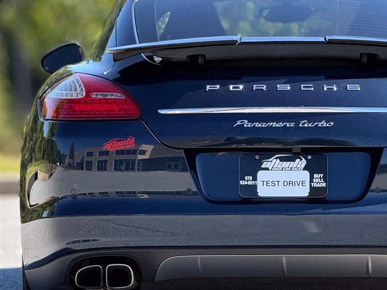 Porsche Panamera  2012