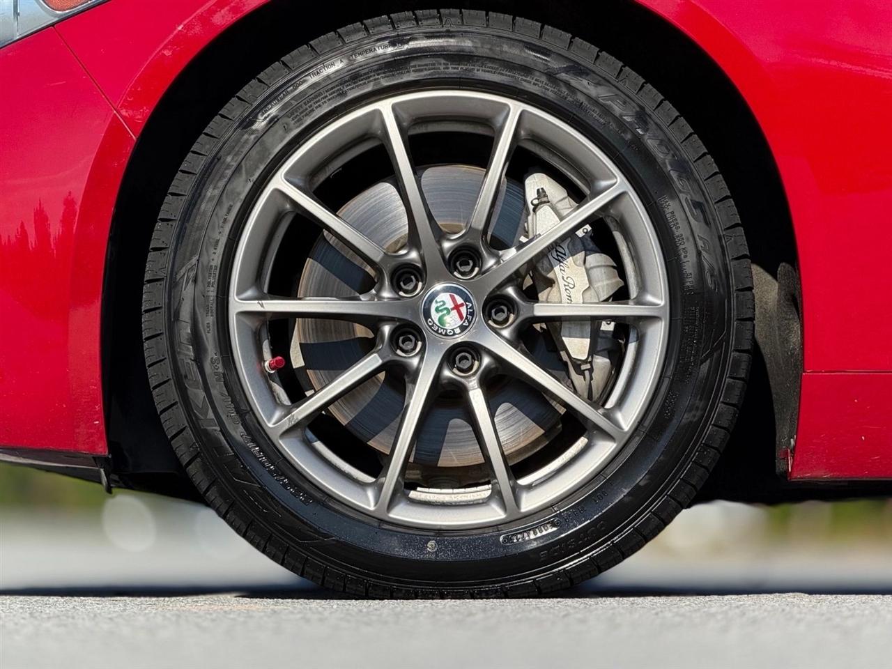 Alfa Romeo Giulia  2017