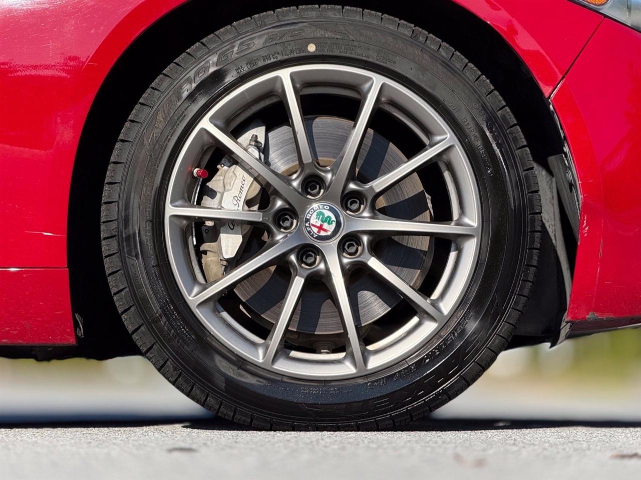 Alfa Romeo Giulia  2017