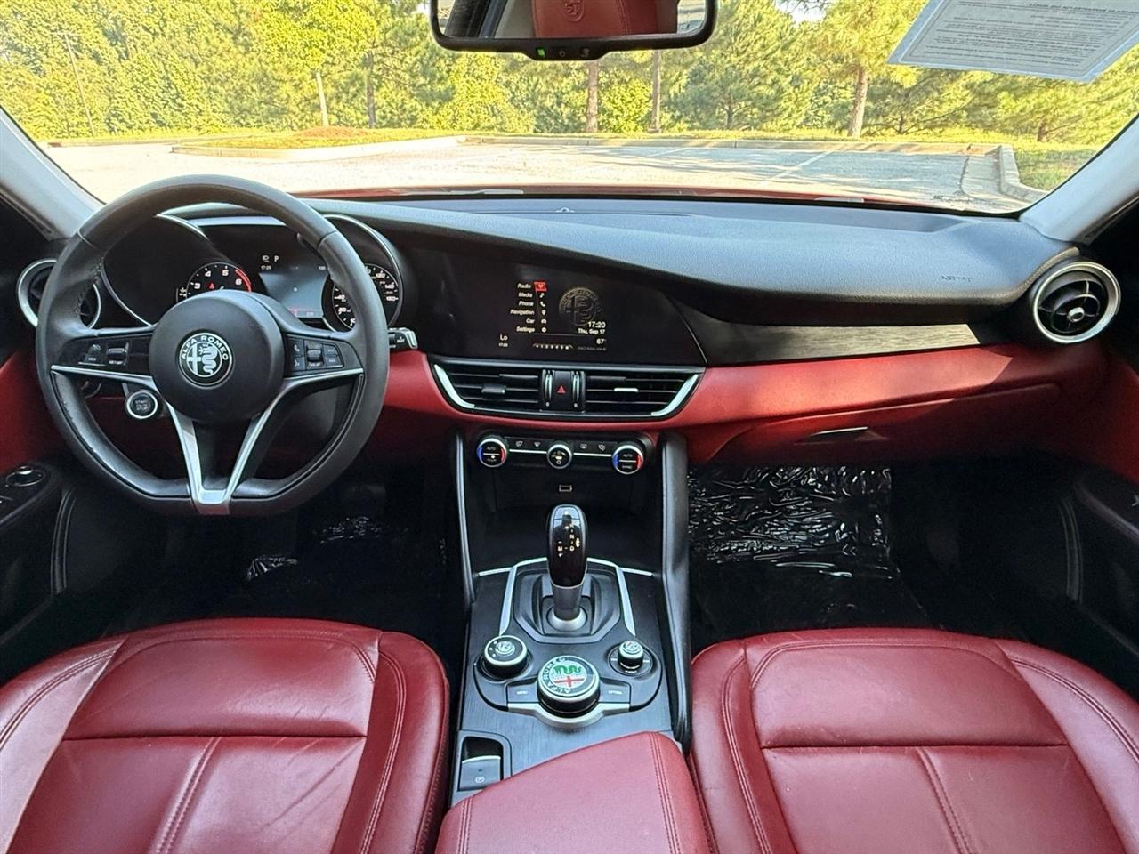 Alfa Romeo Giulia  2017