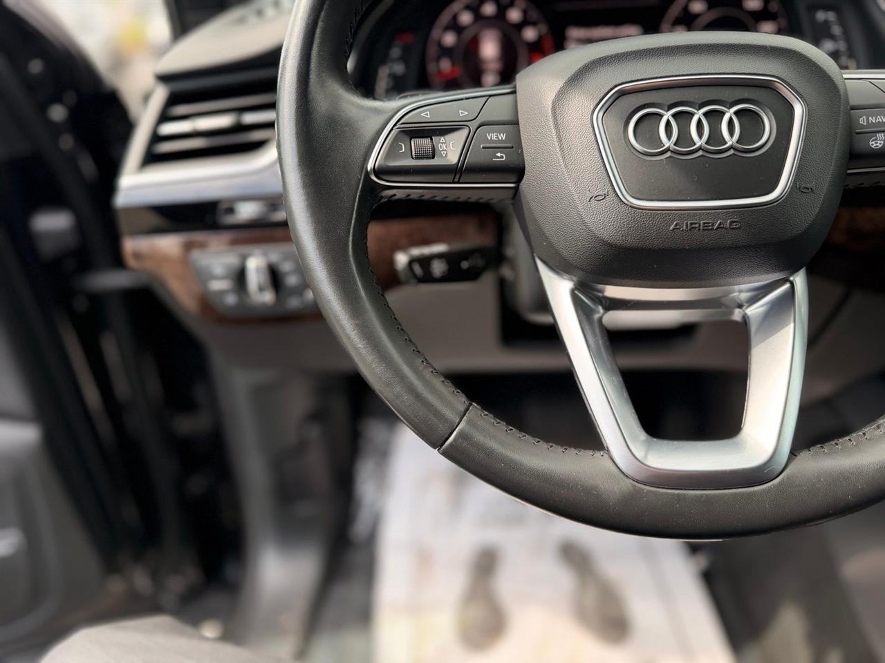 Audi Q7  2019