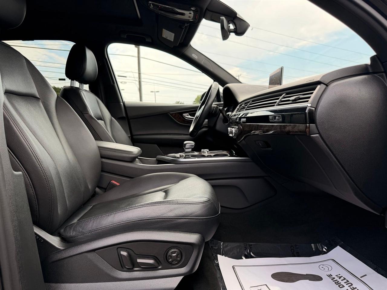 Audi Q7  2019
